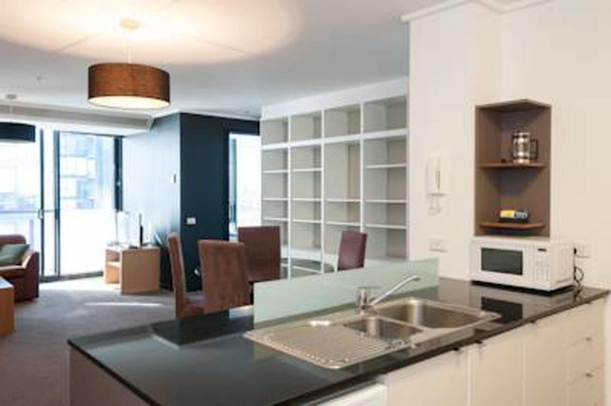 Inner Melbourne Serviced Apartments מראה חיצוני תמונה