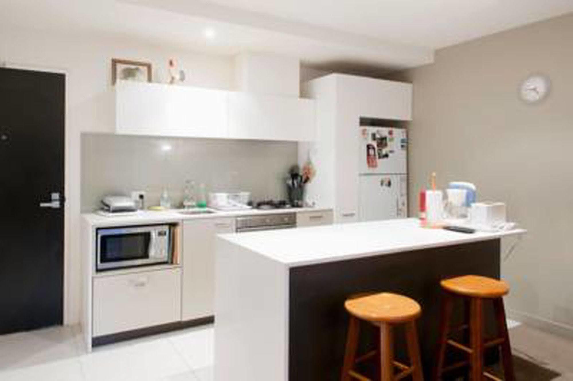 Inner Melbourne Serviced Apartments מראה חיצוני תמונה